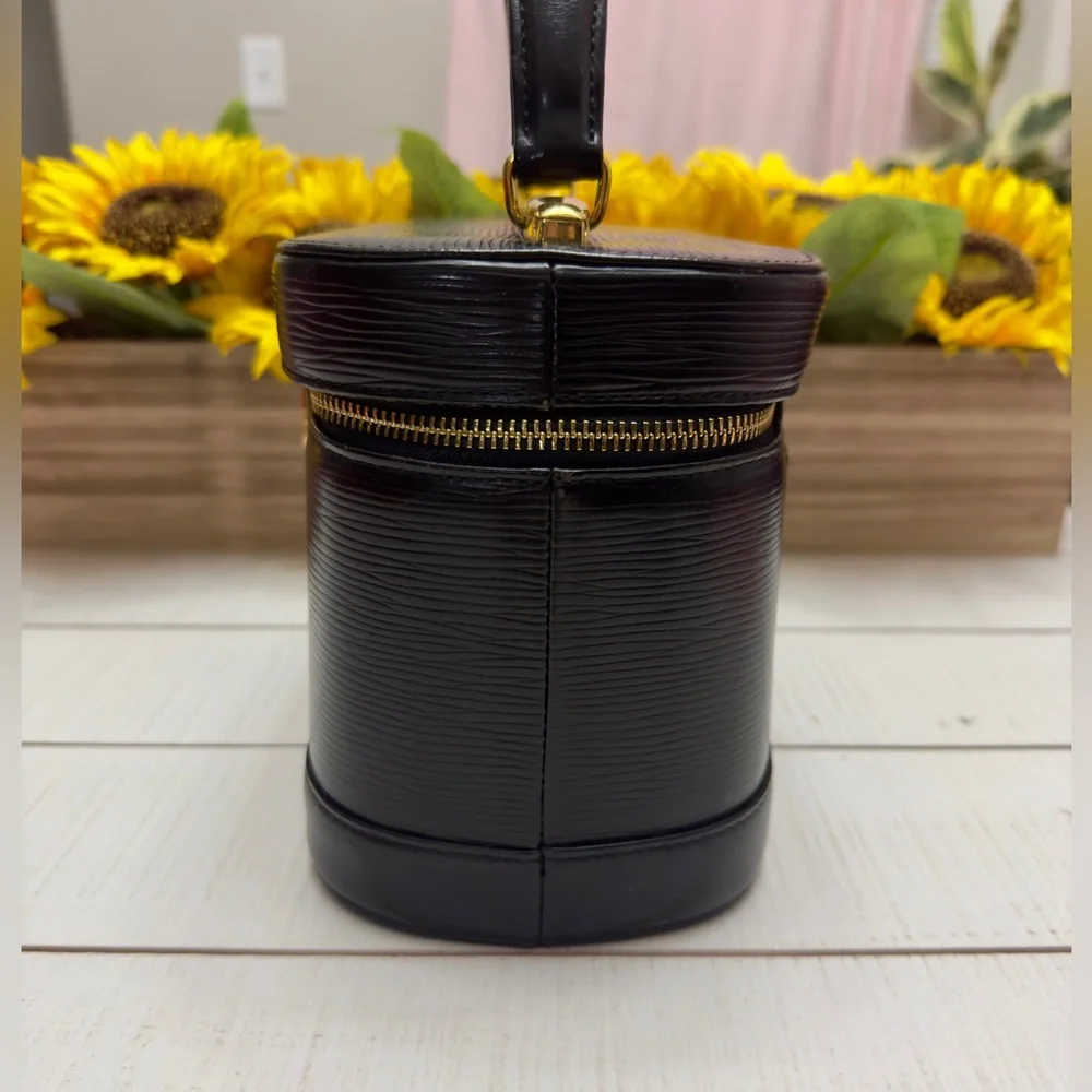 Valentino Garavani Black Leather Vanity